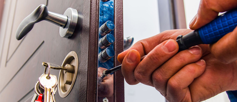 24 hour lockout service Greenwood